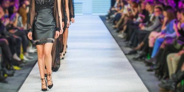 what to wear to a fashion show